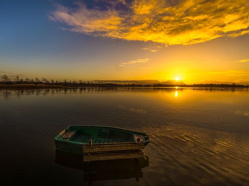 Boot bei Sonnenuntergang von peterheinspictures