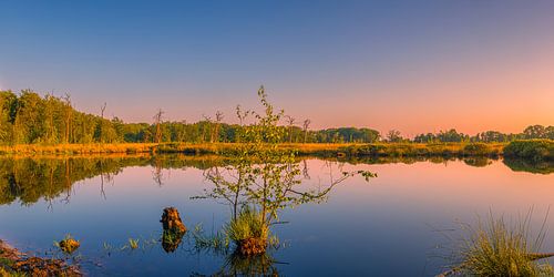 Panorama van een zonsopkomst in Appelbergen
