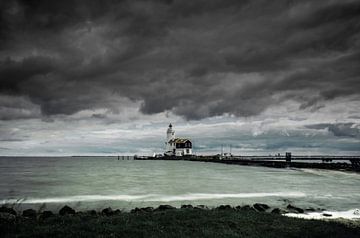 Paard van Marken during a storm by Ricardo Bouman Photography