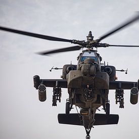 AH-64D Apache van de Koninklijke Luchtmacht van Davy van Olst