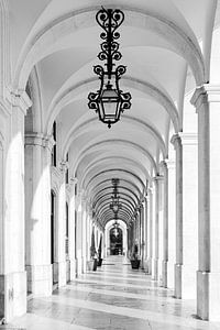 Lissabon-Galerie in Schwarz und Weiß