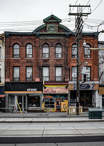 Nos 422 - 426 College St 2 Color Version