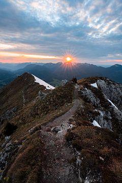 Sonnenuntergang über den Oberbayern von Leo Schindzielorz