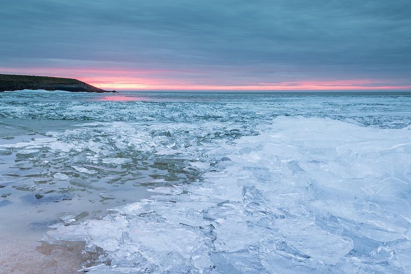 Kruiend ijs op het Markermeer van Heidi Bol