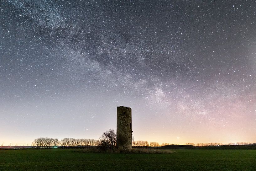La Voie Lactée et la Tour de Garde par Oliver Henze