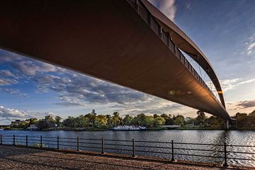 Maastrichter Fußgängerbrücke von Rob Boon