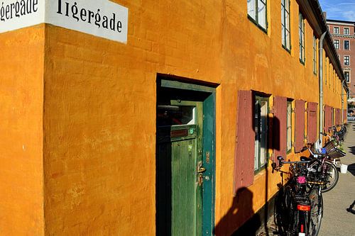 Oranje-gele huizen