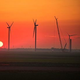 zonsondergang en windmolens van PixelPower