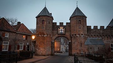 Amersfoort at night, The Koppelpoort by AciPhotography