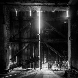 Deuren Van De Hel by Catching Moments