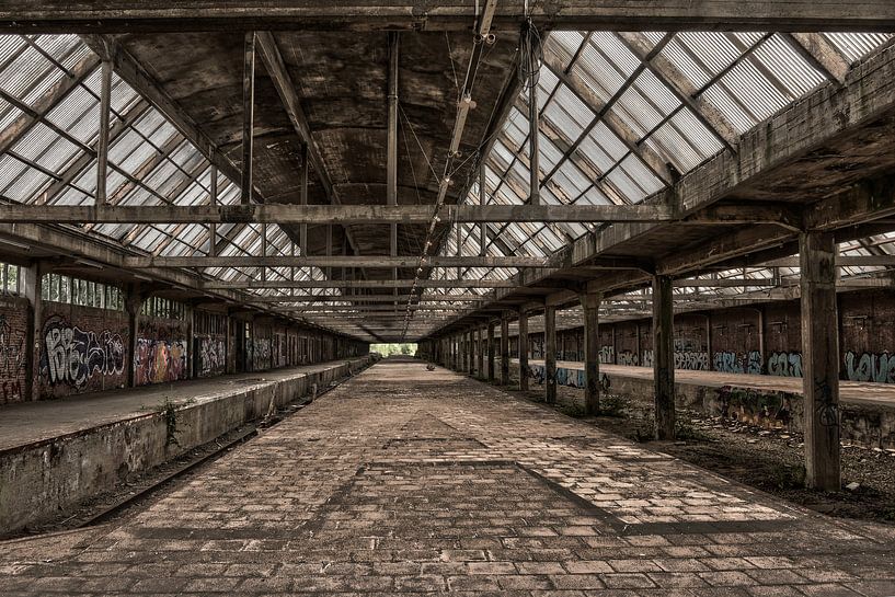 Verlassene Station von Ans Bastiaanssen
