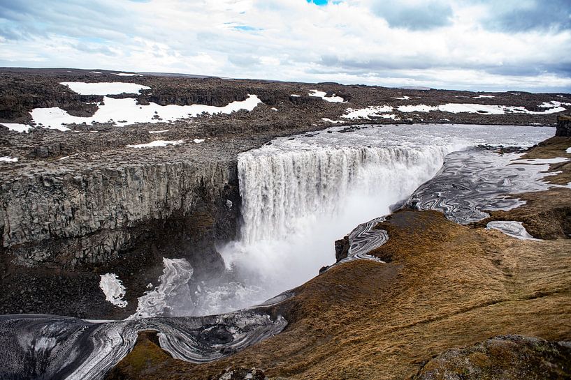 dettifoss by Stefan Havadi-Nagy