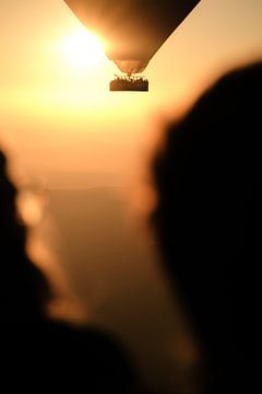 Zonsopkomst vanuit een luchtballon in Cappadocië van Melissa Peltenburg
