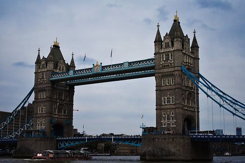 Tower bridge in color on a cloudy day
