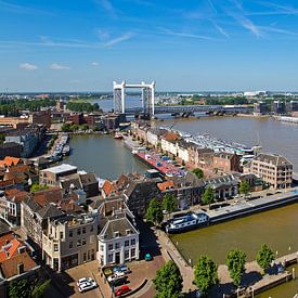 Pont levant de Dordrecht sur Anton de Zeeuw
