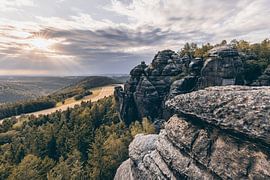 Elbsandsteingebirge - Ausblick im Abendlicht - Bearbeitung mit Farbfilter