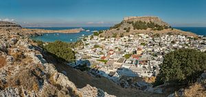 Village et son acropole, Lindos, Rhodes, Grèce sur Rene van der Meer