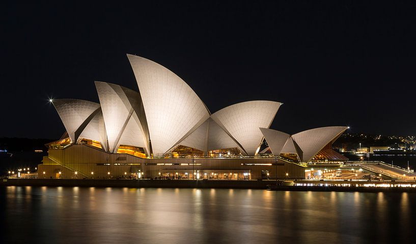 Sydney Opera House bei nacht von Marcel van den Bos
