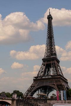 Eiffel Tower by Inge van der Stoep