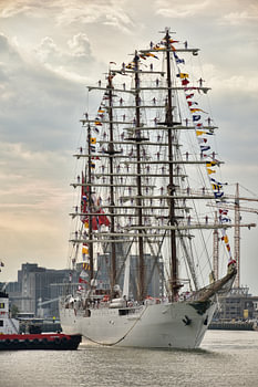 Zeilschip B.A.P. Unión in Rotterdam