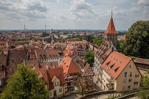 Oude centrum van Neurenberg, Duitsland, gezien vanaf het kasteel