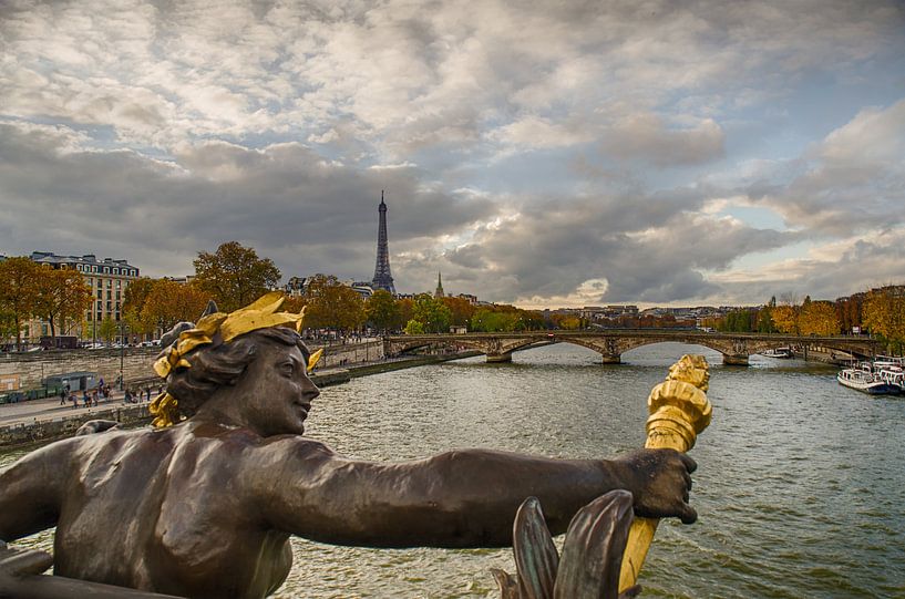 Parijs - Pont Alexandre III - Eiffeltoren van Hannie Kassenaar