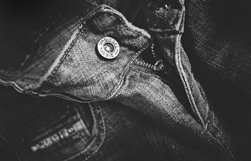 Diesel-Jeans in Schwarz und Weiß