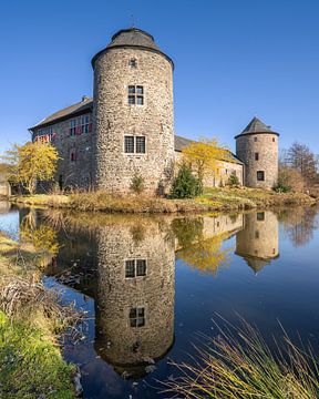 Burg Haus zum Haus, Ratingen, Noordrijn-Westfalen, Duitsland van Alexander Ludwig