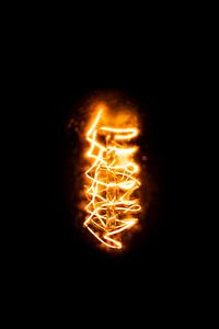 Gloeidraad van een Gloeilamp | Macrofotografie