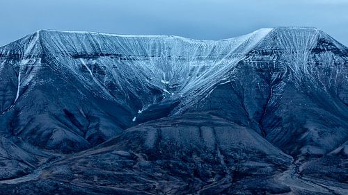 Bergen bij Longyearbyen