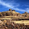 Sillustani een pre-inca begraafplaats in Peru van Yvonne Smits