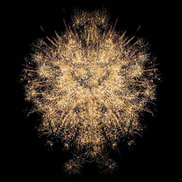 Fireworks mantra by Freddy Hoevers