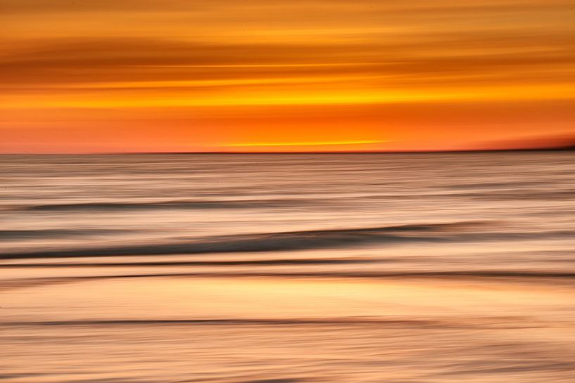 Evening light by the sea by Stefan Dinse
