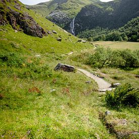 The valley of Ben Nevis, Scotland sur Boy  Driessen