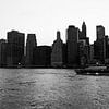 East River Skyline New York von Ben Hoedt