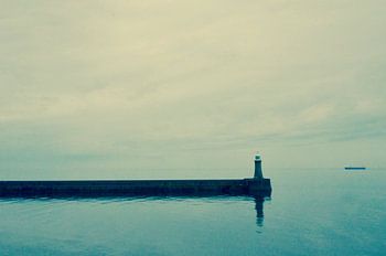 Vuurtoren voor Newcastle gezien vanaf zee