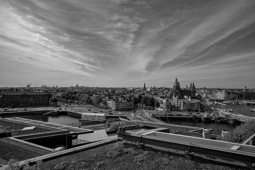Amsterdam skyline by Peter Bartelings