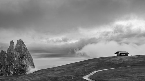 Peaks and Huts