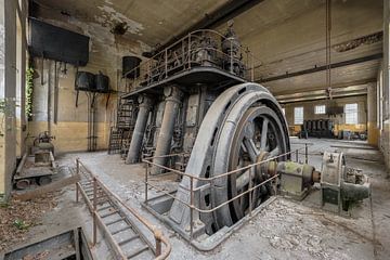 verlaten industrie van Ivana Luijten
