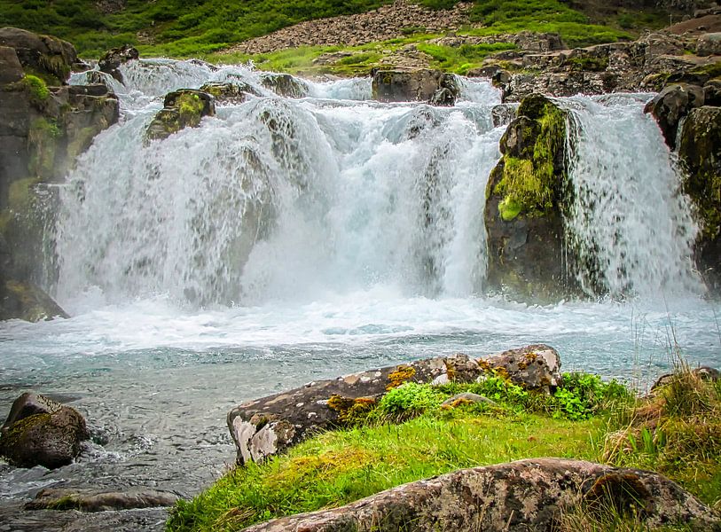 Nahe dem belebten waterfall, Iceland von Rietje Bulthuis