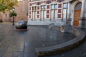 Entree academiegebouw universiteit Utrecht van Marijke van Eijkeren