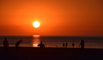 Zonsondergang aan het strand