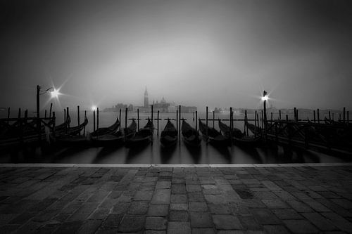 VENICE San Giorgio Maggiore in de mist