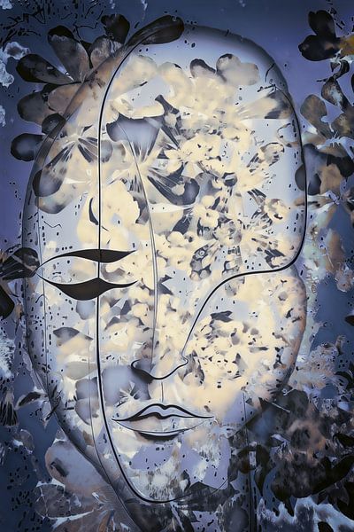 Les fleurs font face à Mme Japandi par Helga Blanke