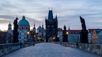 Charles Bridge - meeting place for lovers by Stephan Schulz