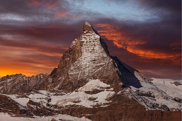 Zonsopgang op de Matterhorn van Markus Lange