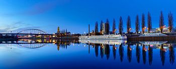 Panorama of Arnhem and a mirror-smooth Rhine