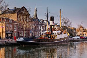 Historische Maassluis mit Schlepper Furie