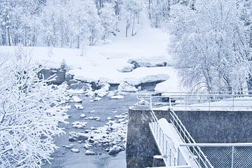 Noors hooggebergte, besneeuwde bergen en landschap van Martin Köbsch