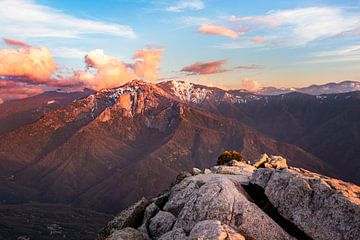 zonsondergang over de bergen van Sequoia National Park in Sierra Nevada - Californië natuur landschap foto print - reis fotografie